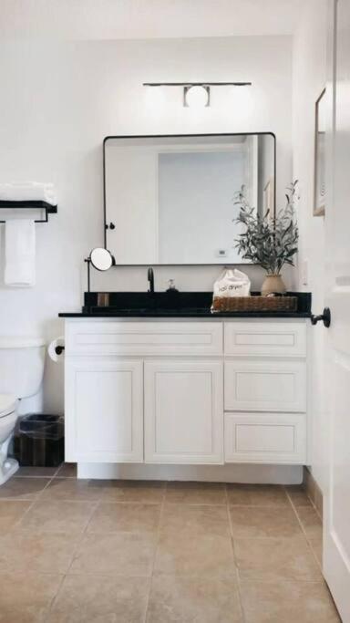 The Dylan - Chic 1br In Old Town * La Quinta